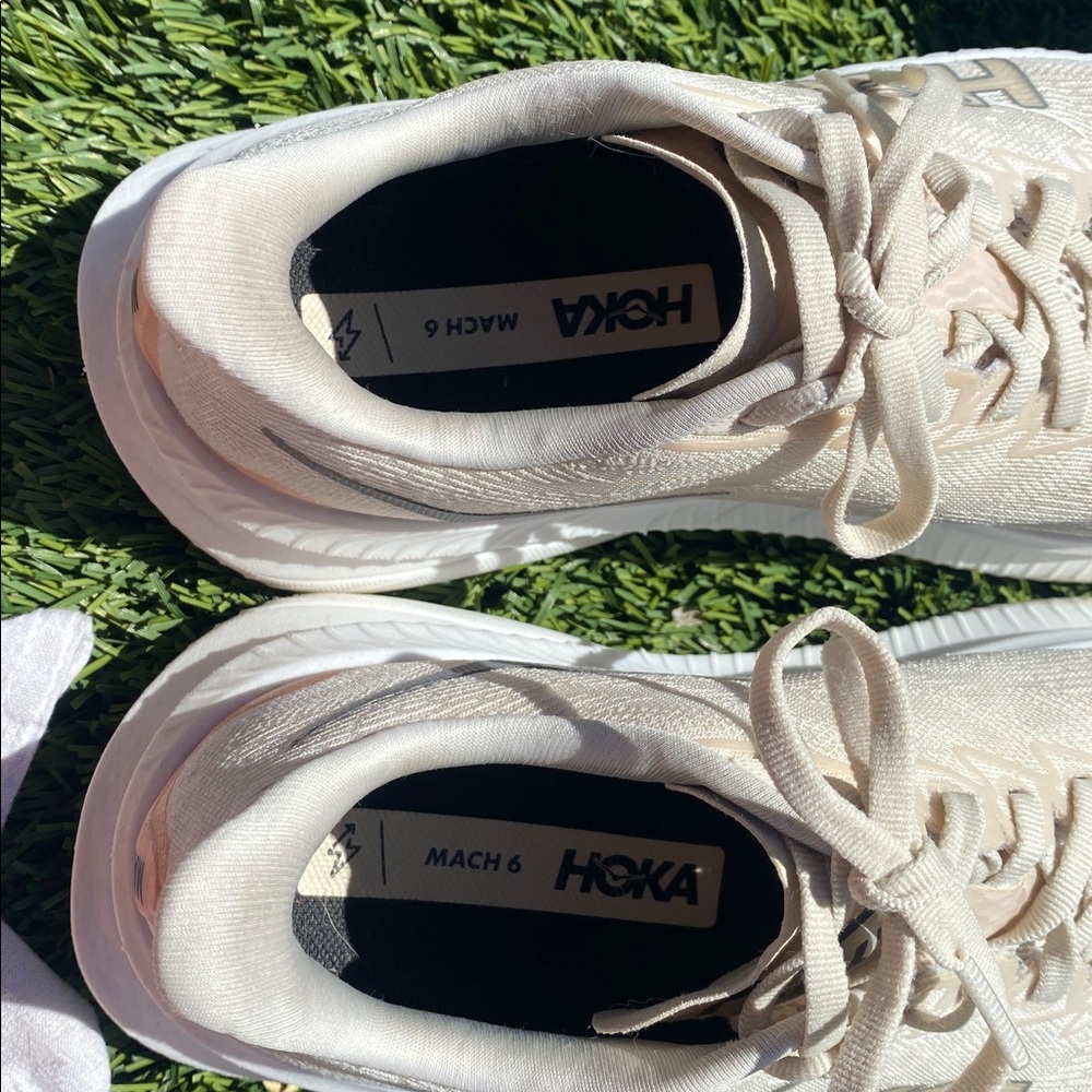 Hoka Mach 6 Running Shoes women’s 8.5 wide Eggnog color - Picture 7 of 7